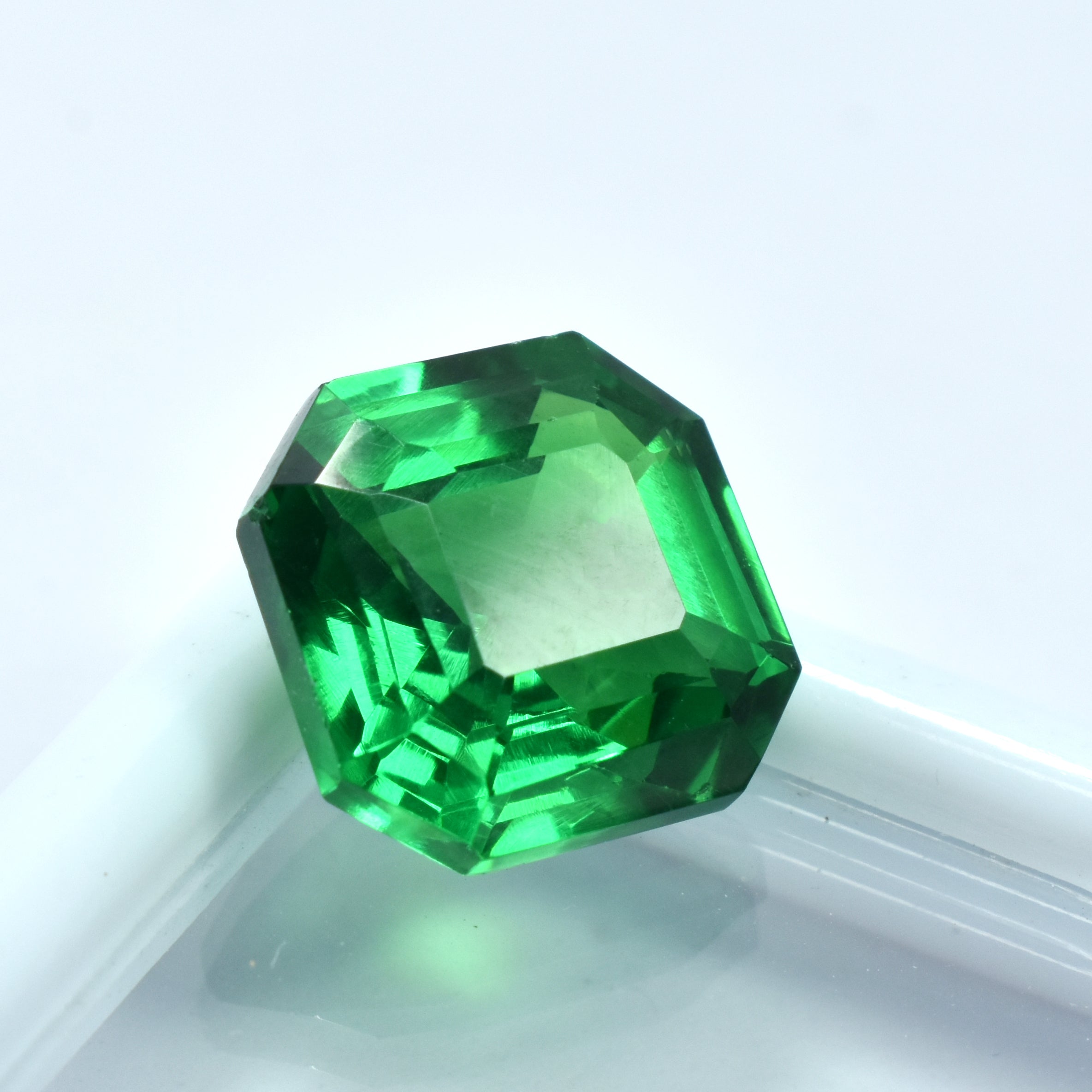 January Birthstone Tsavorite Green Garnet 9.75 Carat Square Shape Certified Natural Green Garnet Tsavorite Certified Green Garnet Loose Gemstone