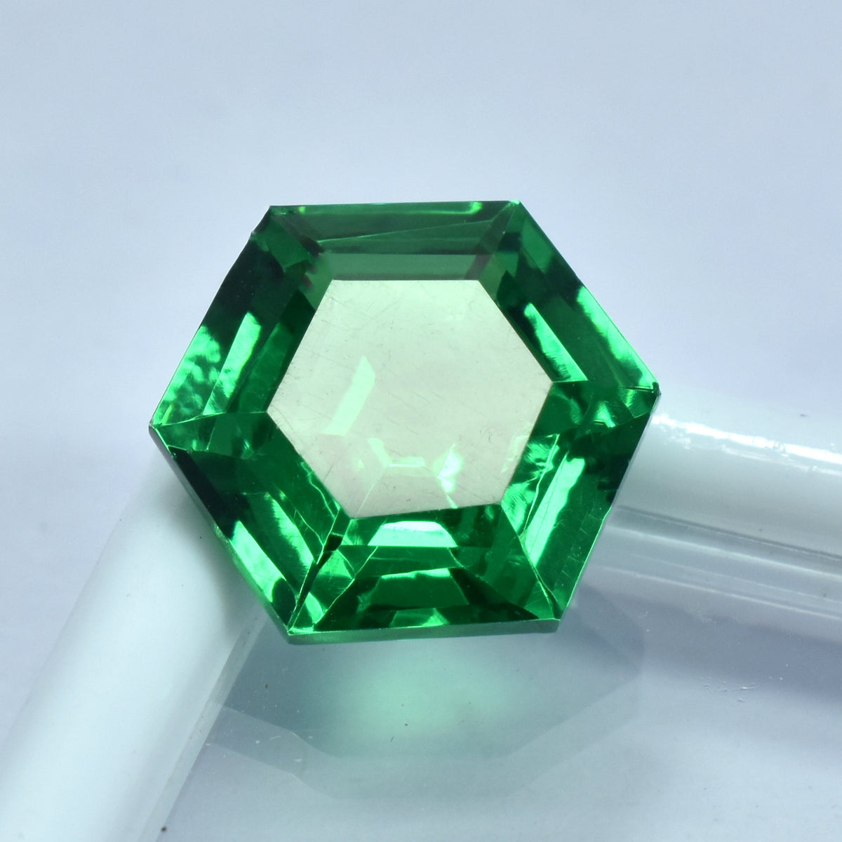 10.05 Carat Fancy Shape Natural Green Garnet Natural Certified Jewelry Making Green Garnet Loose Gemstone Best For Your Strength