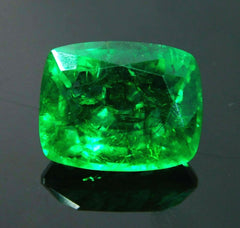 8.25 Ct CERTIFIED Natural Green Emerald Colombian Cushion Cut Loose Gemstone