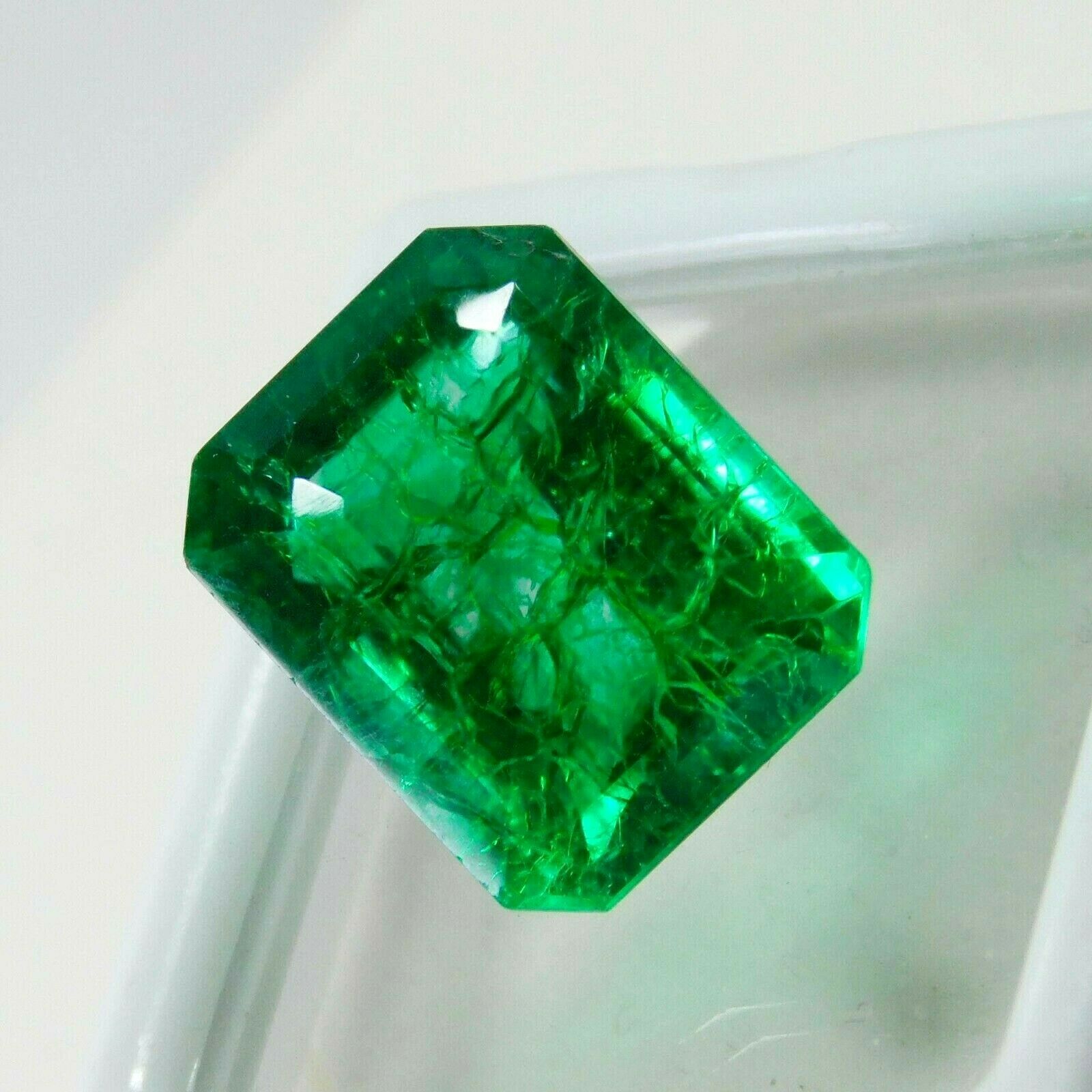 Emerald 10.20 Ct CERTIFIED Natural Green Emerald Cut Colombian Loose Gemstone