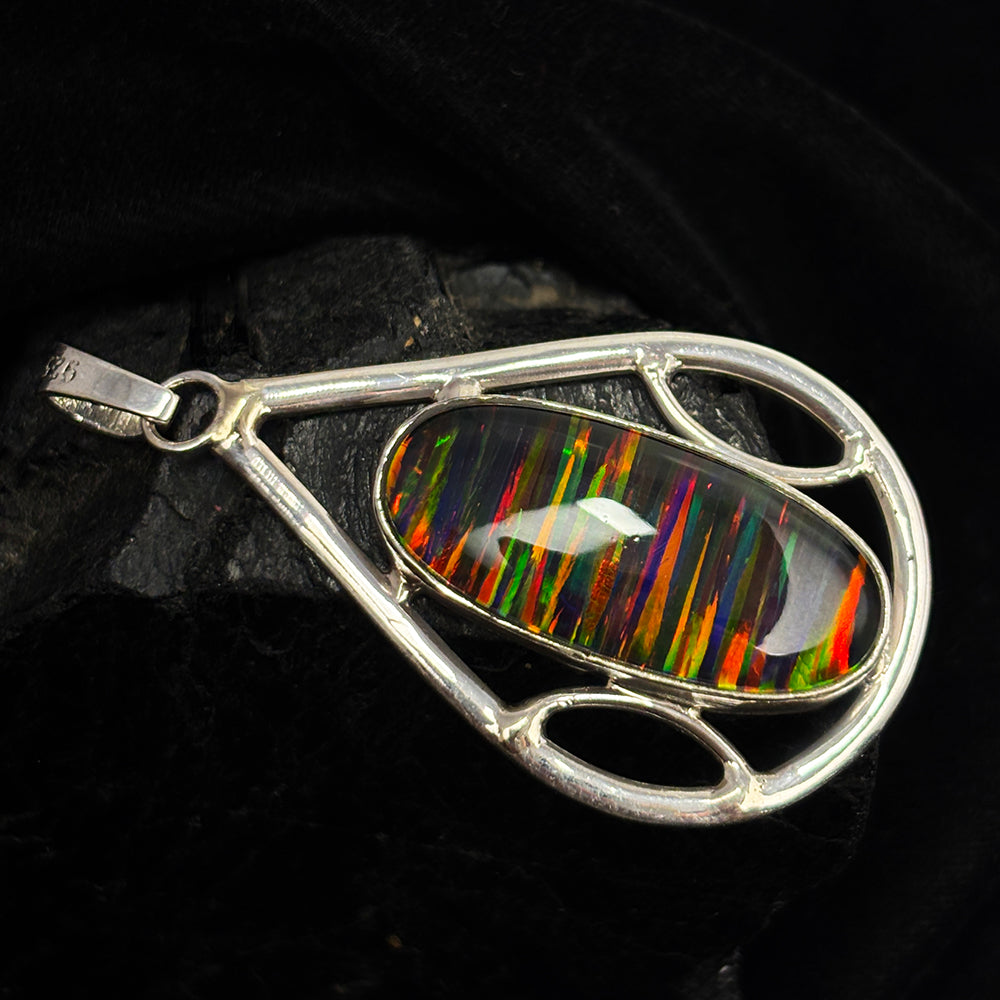 Beautiful Oval Opal 35 Ct Natural CERTIFIED 925 Sterling Silver Pendant Gemstone