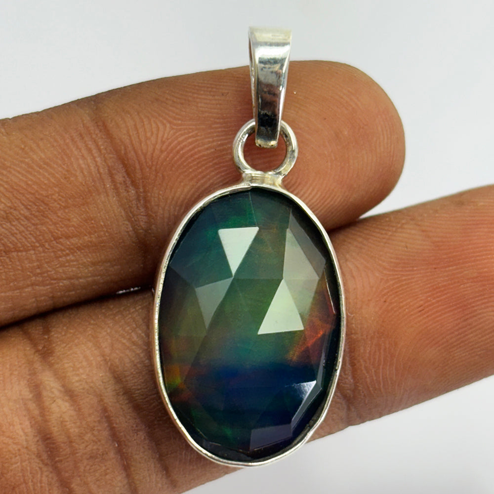 Flawless Oval 21 Ct CERTIFIED Natural Opal 925 Sterling Silver Gemstone Pendant