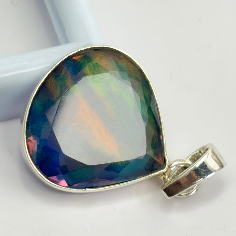 Top Quality Natural Opal 28 Ct Pear CERTIFIED 925 Starling Silver Gems Pendant