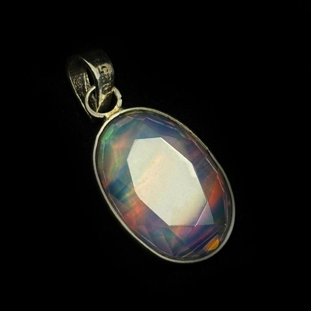 natural opal pendant online
