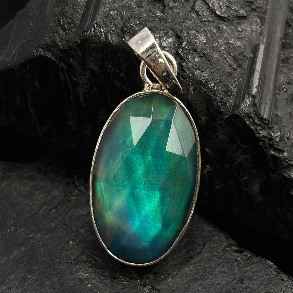 21 Ct Natural Opal 925 Sterling Silver CERTIFIED Oval Pendant Jewelry For Gift
