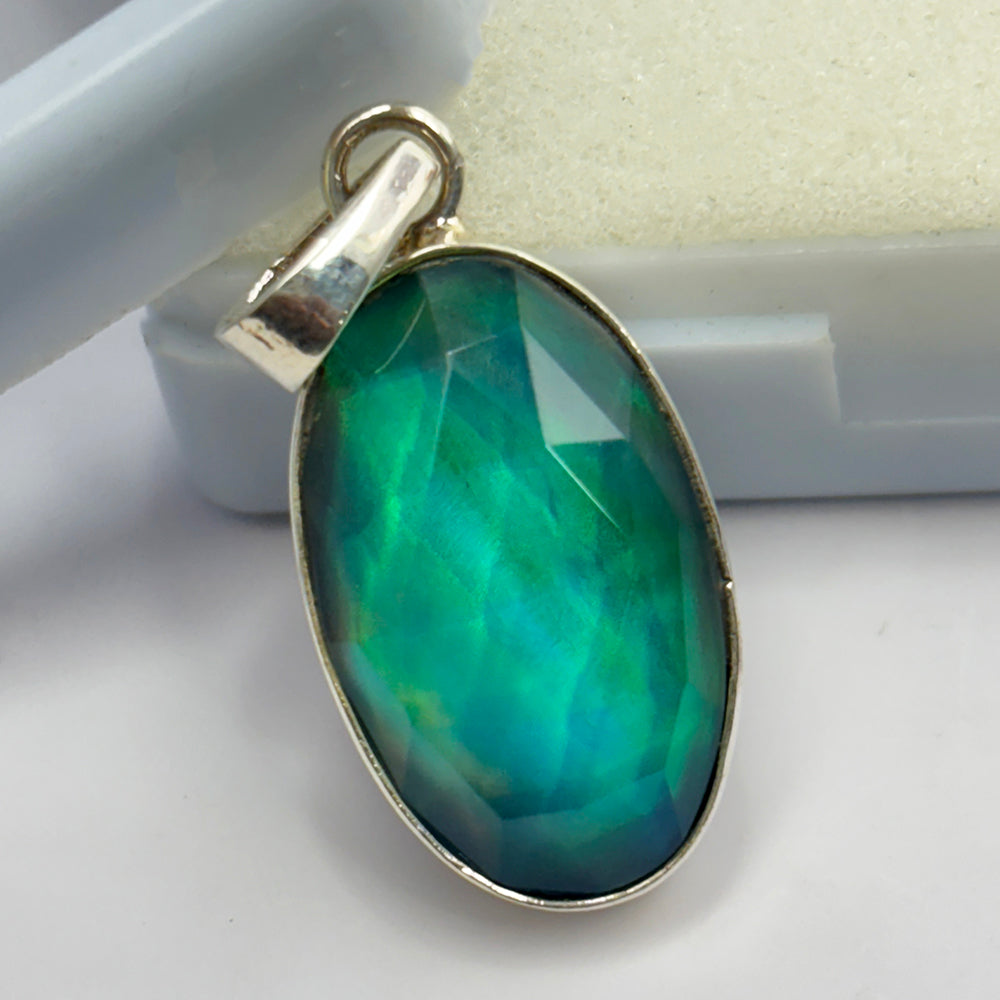 21 Ct Natural Opal 925 Sterling Silver CERTIFIED Oval Pendant Jewelry For Gift