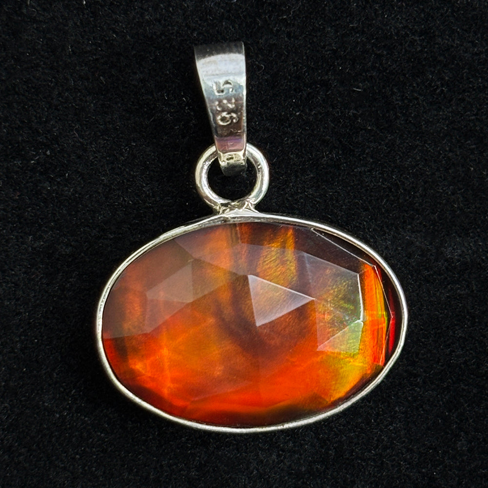 silver gemstone pendant India