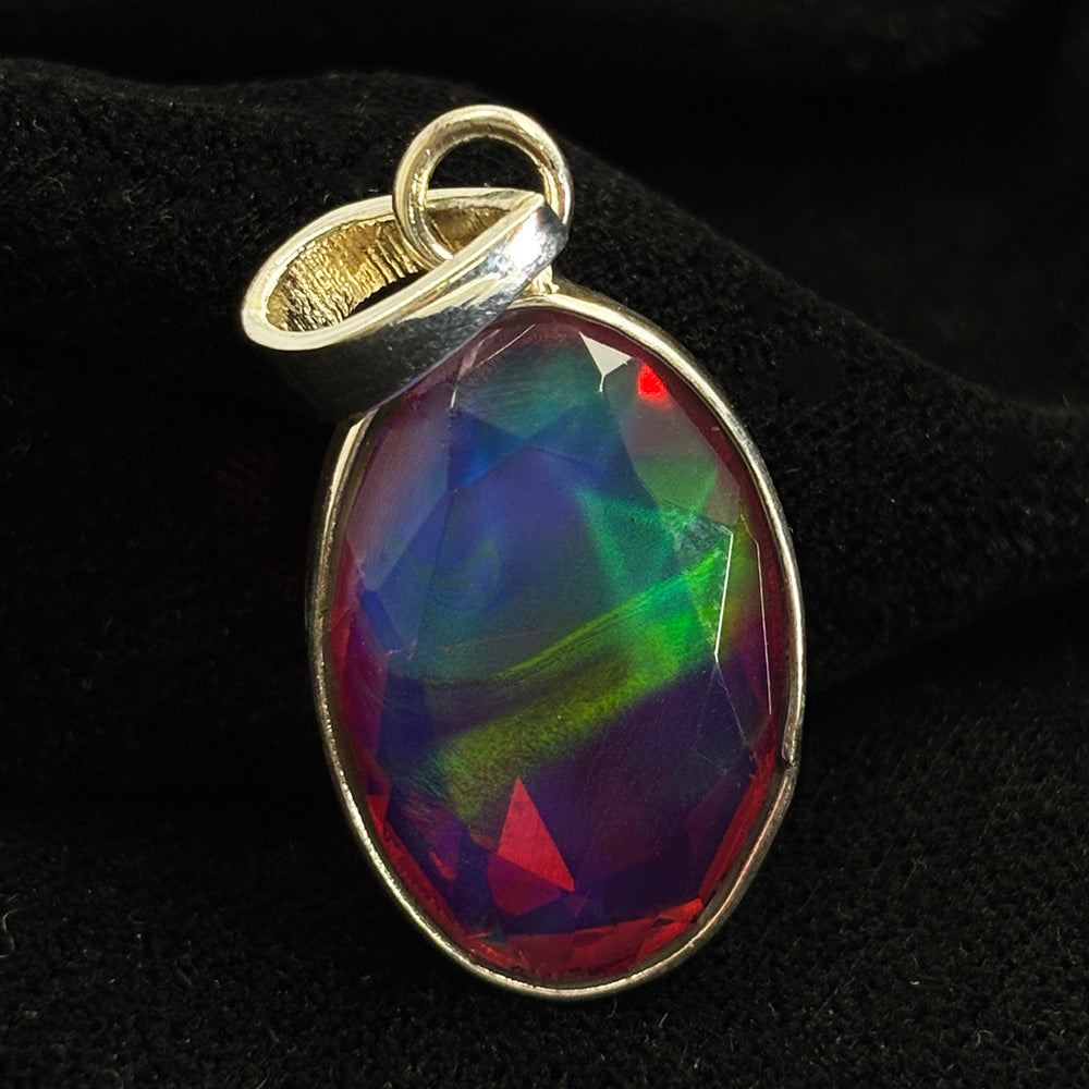 natural opal pendant online