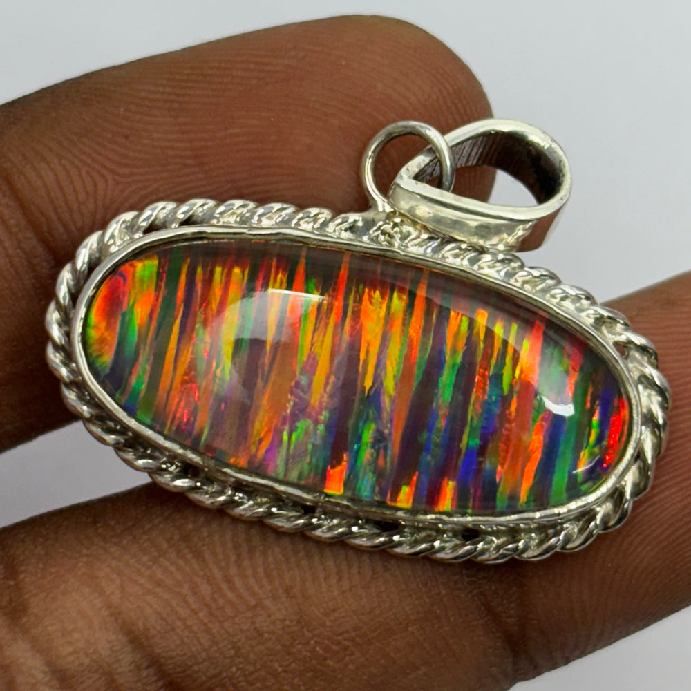 natural opal pendant online