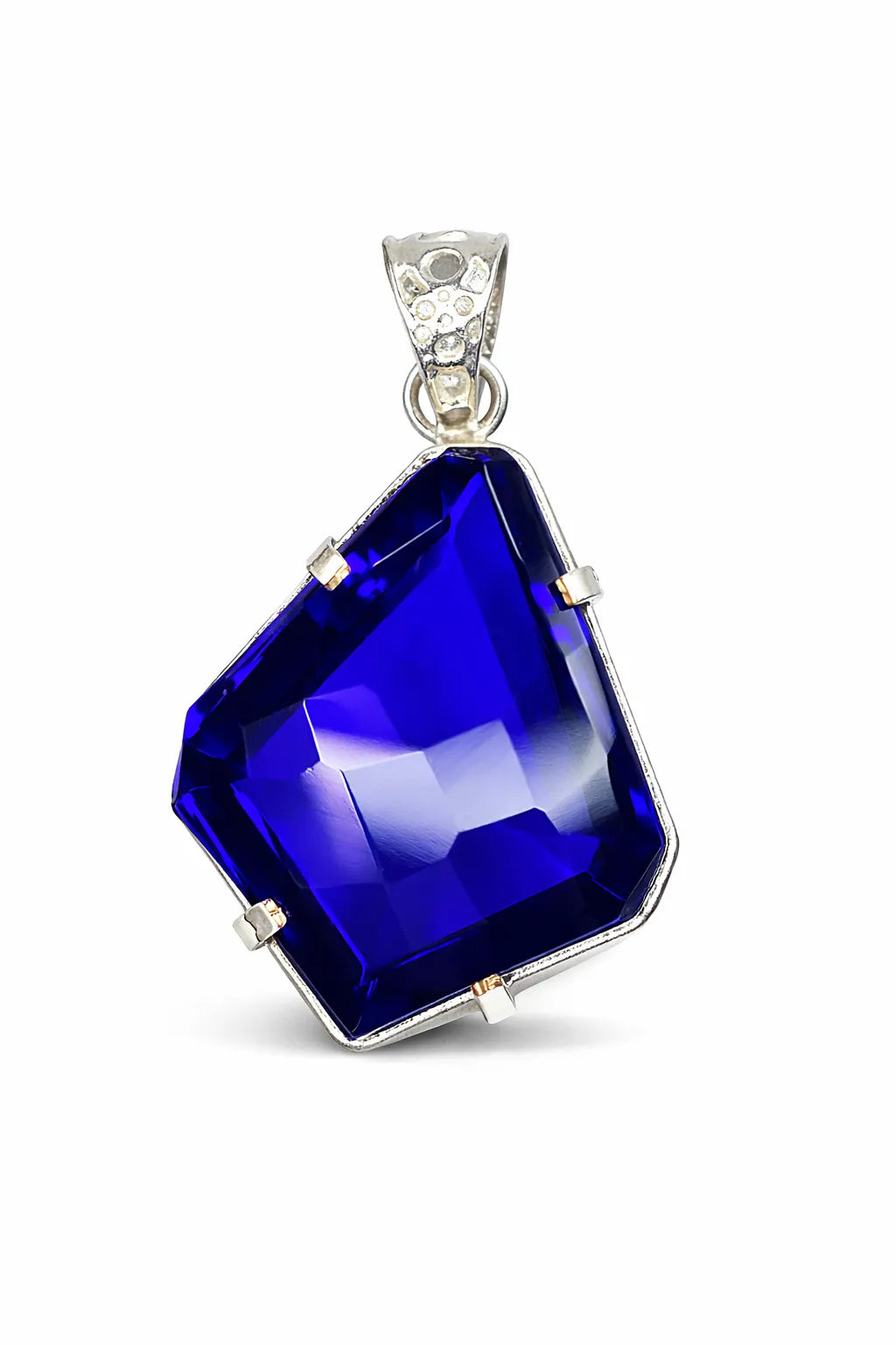 sterling silver tanzanite pendant