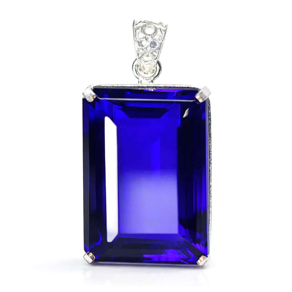 natural sapphire pendant