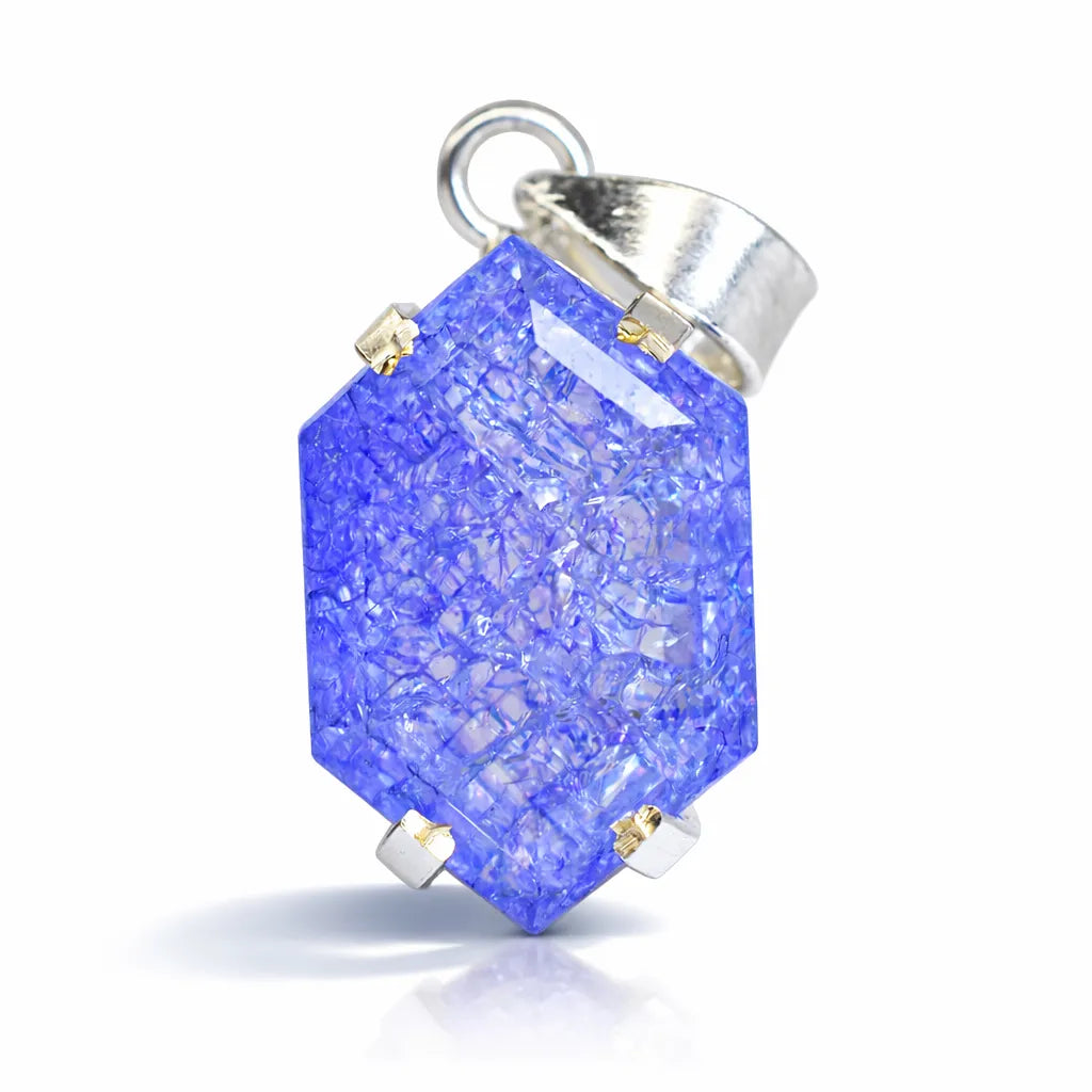 natural sapphire pendant