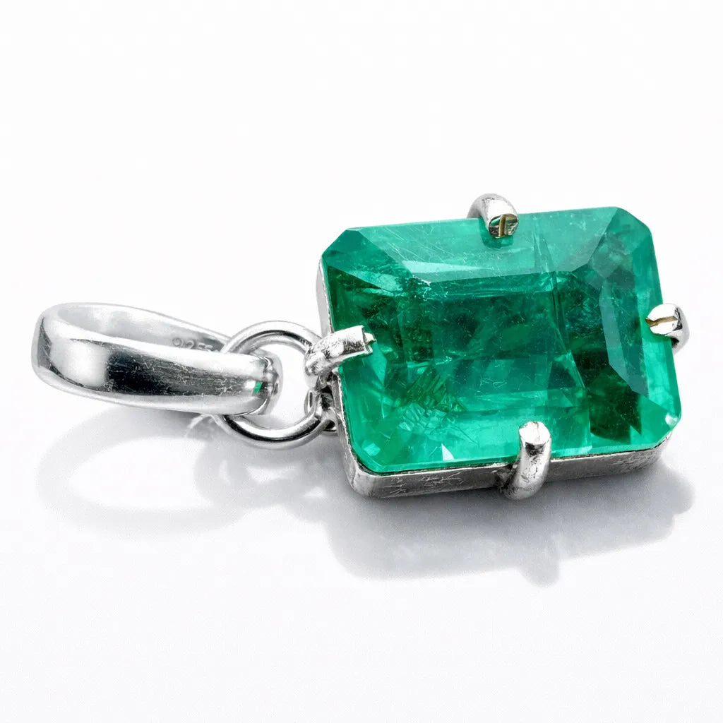 sterling silver emerald pendant