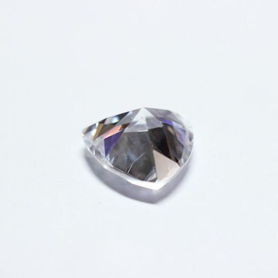 GRA VVS1 Clarity and D-White CERTIFIED Stunning 6 mm Trillion Cut Moissanite