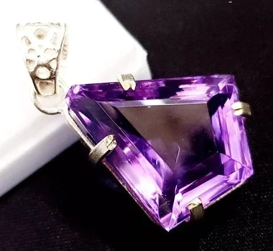 Beautiful Fancy 925 Sterling Silver CERTIFIED 42.10 Ct Sapphire Gemstone Pendant