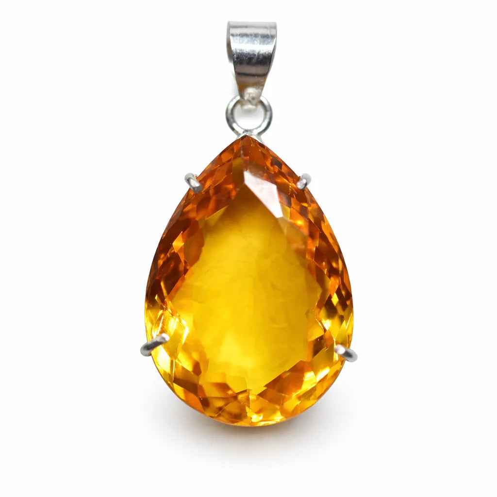 natural sapphire pendant