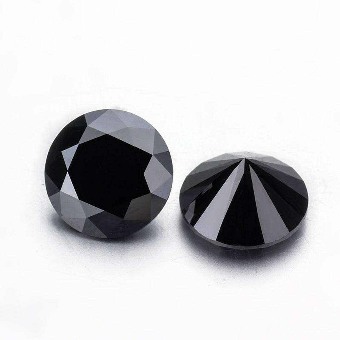 Loose Gemstone Synthetic Moissanite Glamorous Black Round 10 mm Size 5.60 Carat