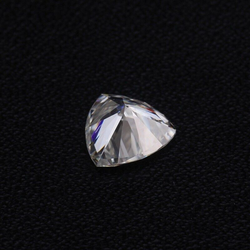 A++VVS1 Quality and CERTIFIED D White Color 3.5 mm Trillion Moissanite Gemstone