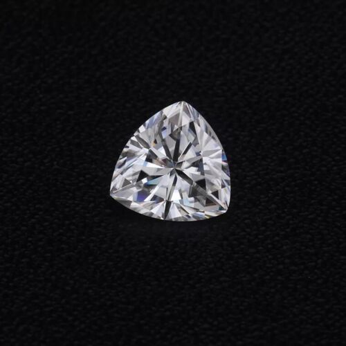 A++VVS1 Quality and CERTIFIED D White Color 3.5 mm Trillion Moissanite Gemstone